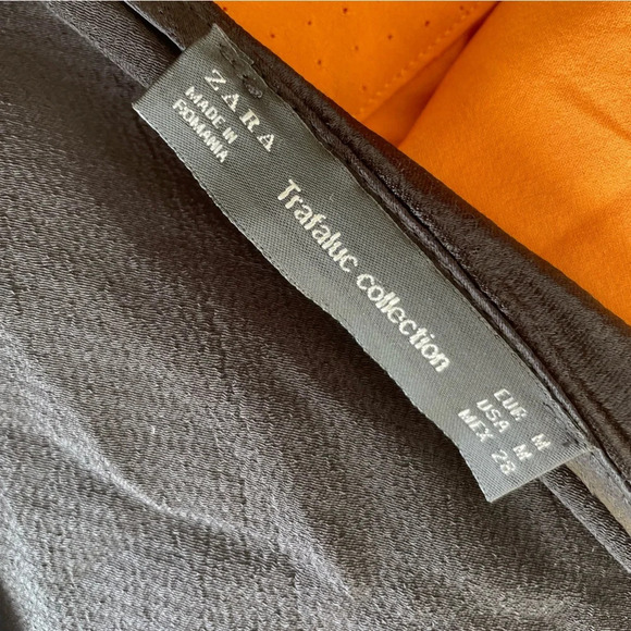 Zara women’s trafaluc collection cropped long sleeve cropped V neck button down - Picture 3 of 6